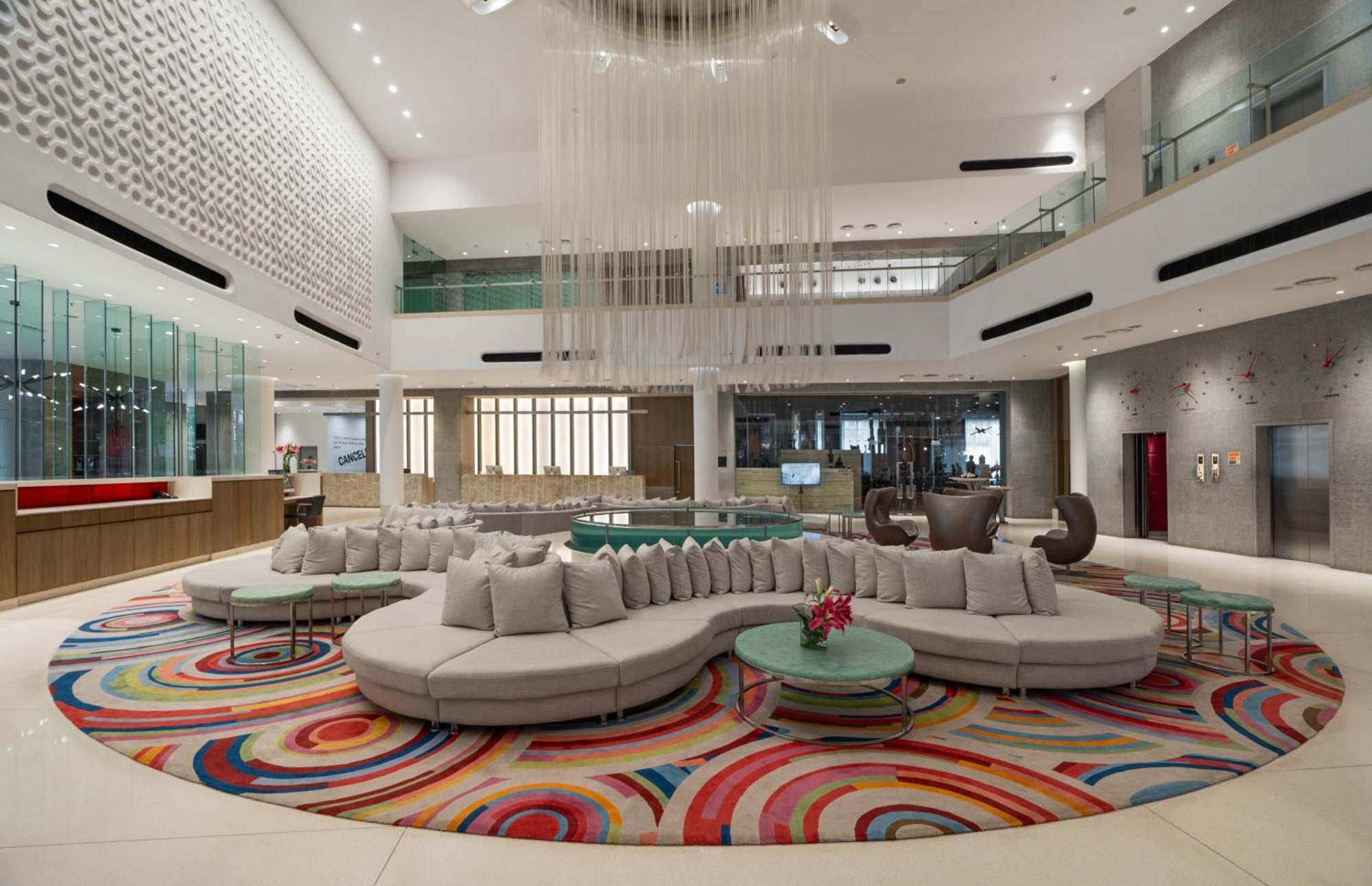Avasa Hotel Hyderabad Esterno foto