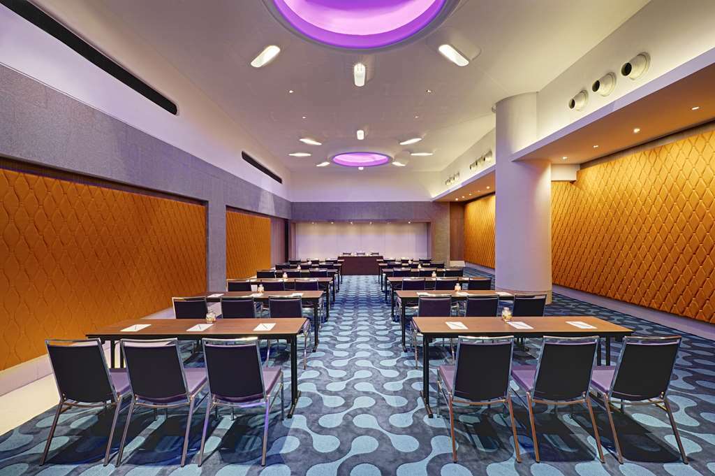 Avasa Hotel Hyderabad Ristorante foto